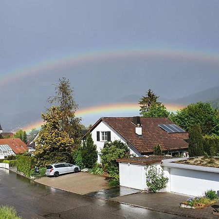 Апартаменти Rose-Marie'S Paradies Aesch Екстер'єр фото